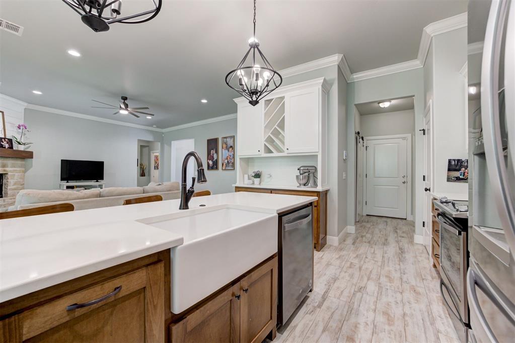 8350 Red Feather Property Photo 15
