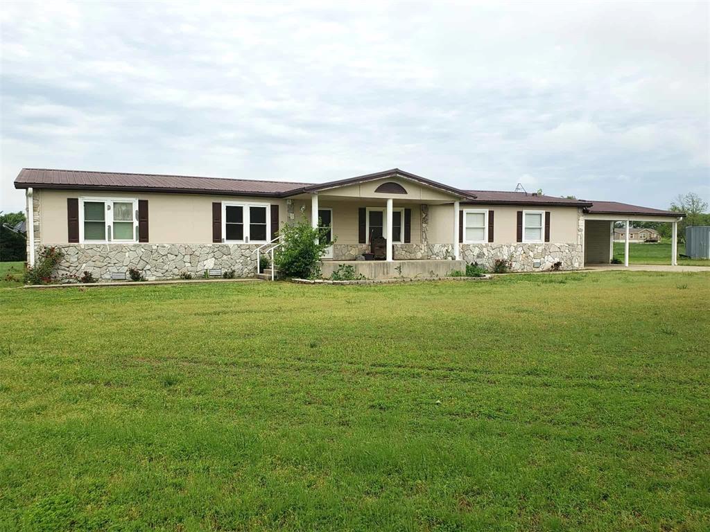 2963 N 375 Road Property Photo 1