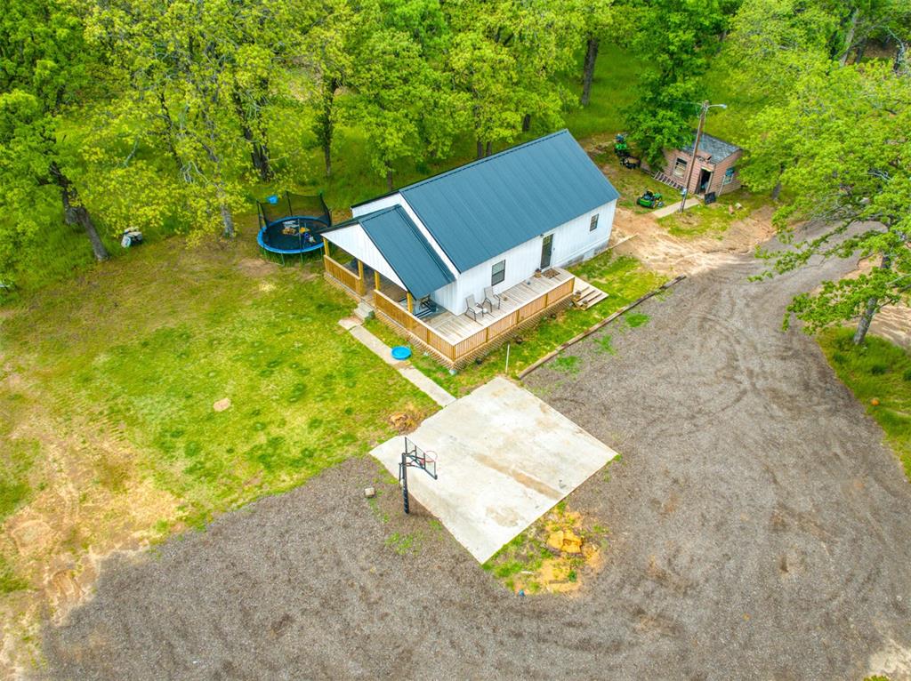 45147 Wolverine Road Property Photo