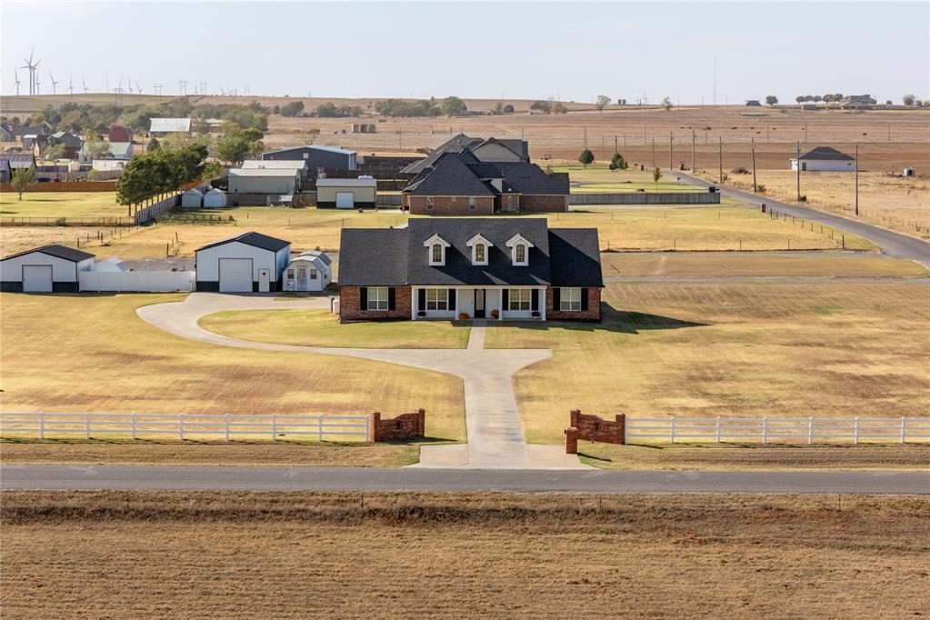 9983 N 2420 Road Property Photo