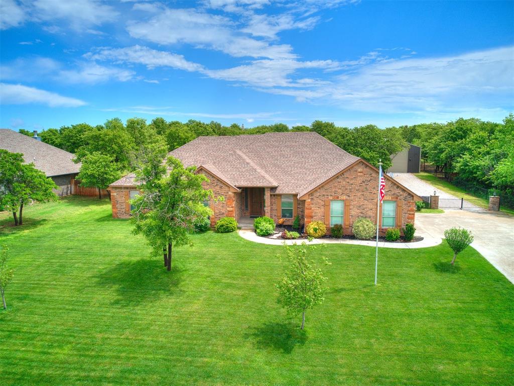 15610 Greenleaf Lane Property Photo 1