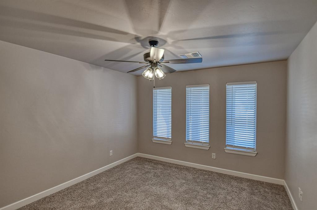 324 Isabella Drive Property Photo 19