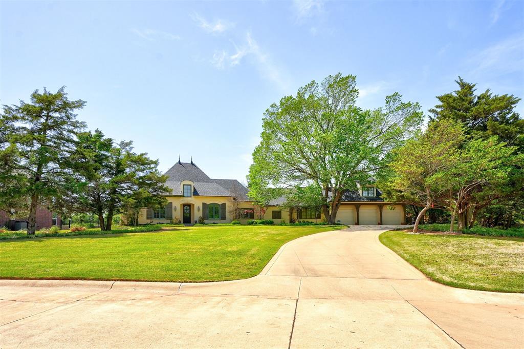 2116 Summer Hill Court Property Photo 1