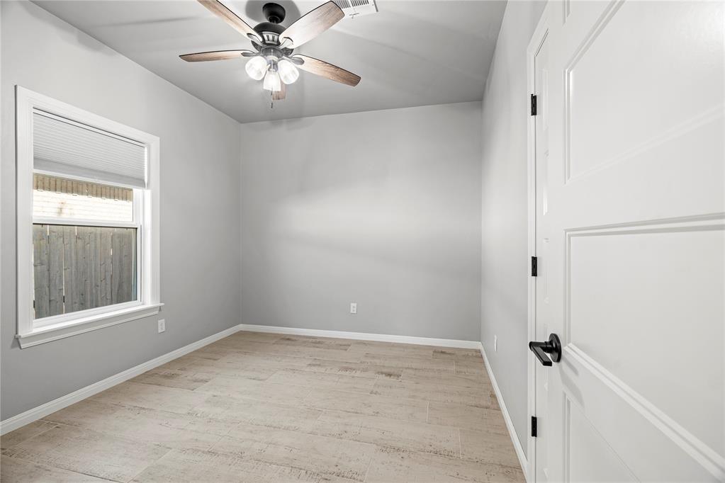 10809 Nw 27th Street Property Photo 21