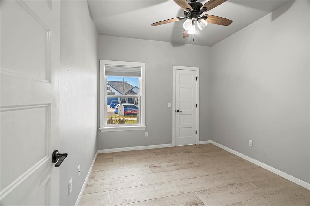 10809 Nw 27th Street Property Photo 22