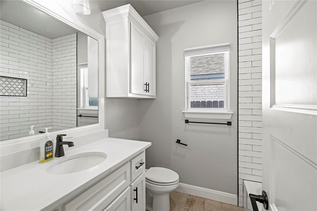 10809 Nw 27th Street Property Photo 23