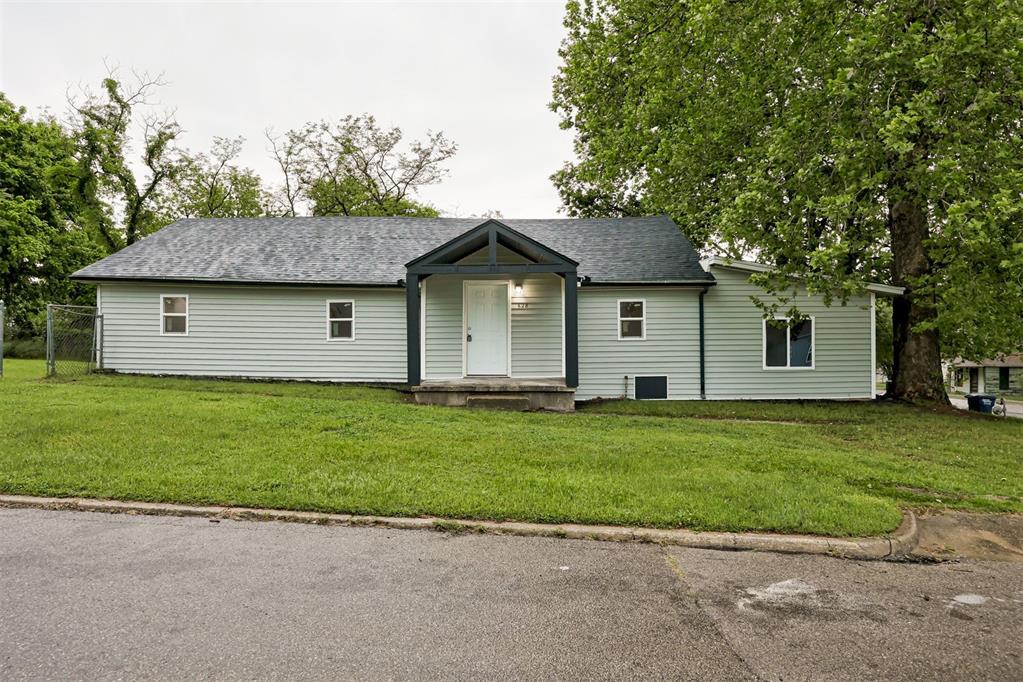 628 S Philadelphia Avenue Property Photo