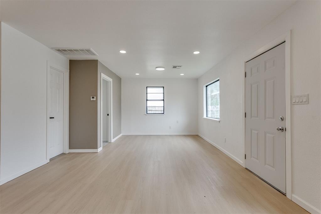 1437 Sw 34th Street Property Photo 6