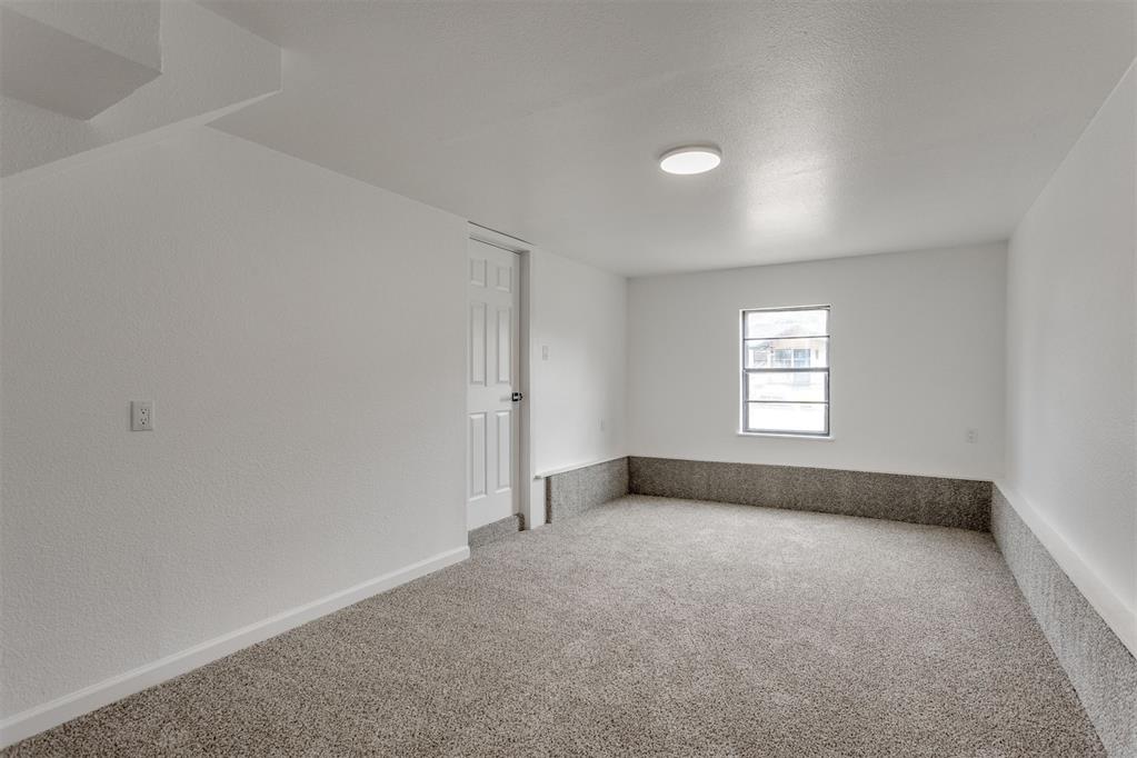 1437 Sw 34th Street Property Photo 24