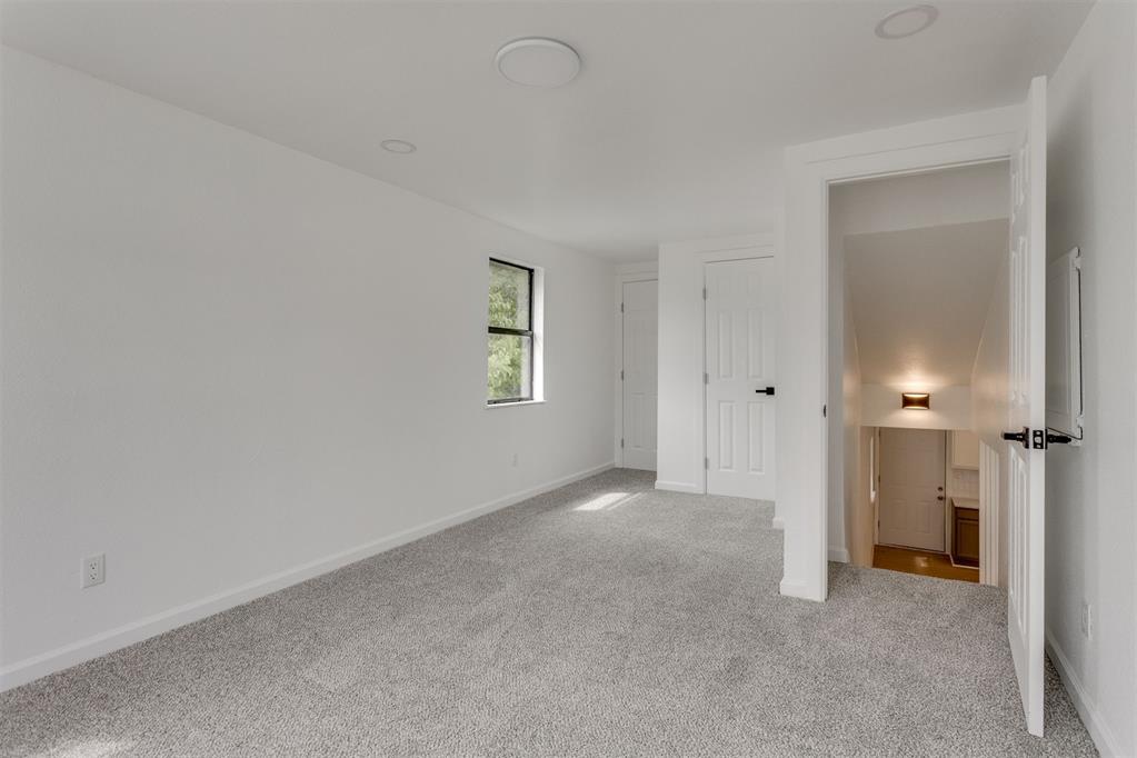 1437 Sw 34th Street Property Photo 32