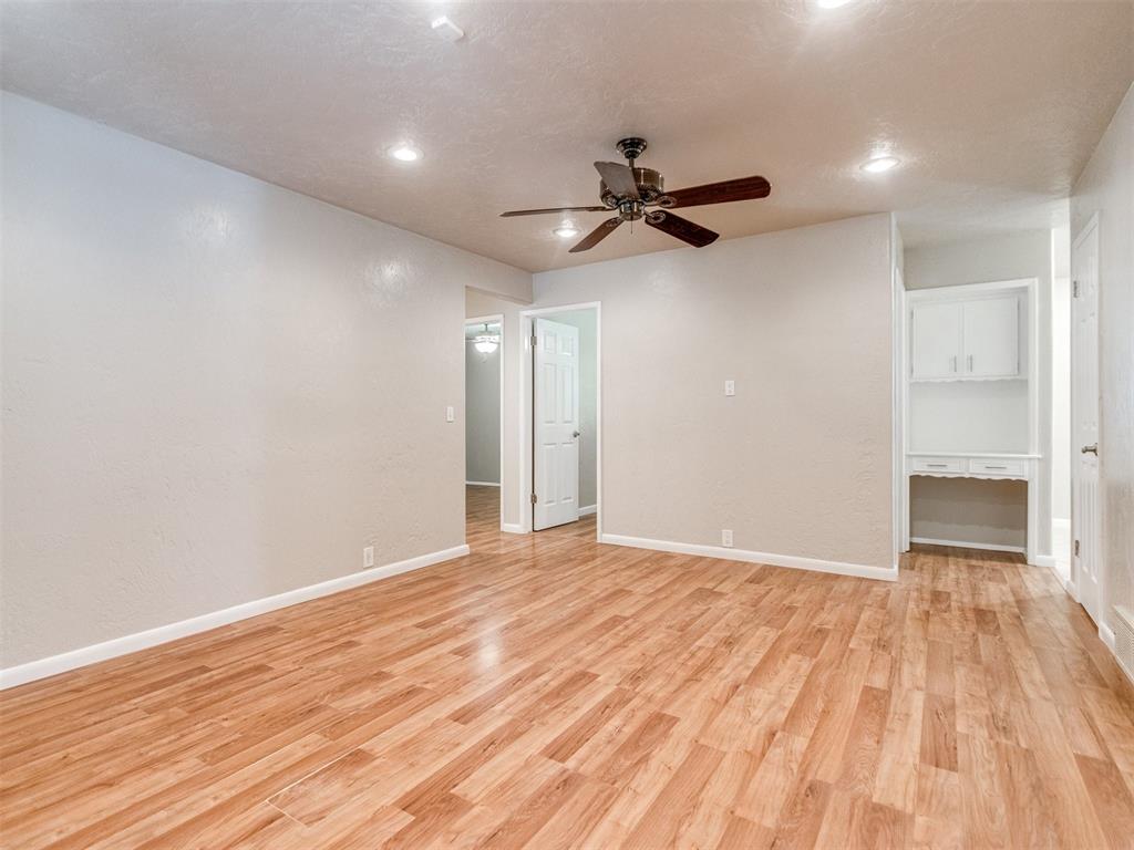 5413 S Santa Fe Avenue Property Photo 9