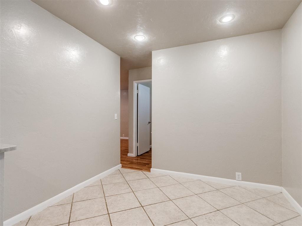 5413 S Santa Fe Avenue Property Photo 17