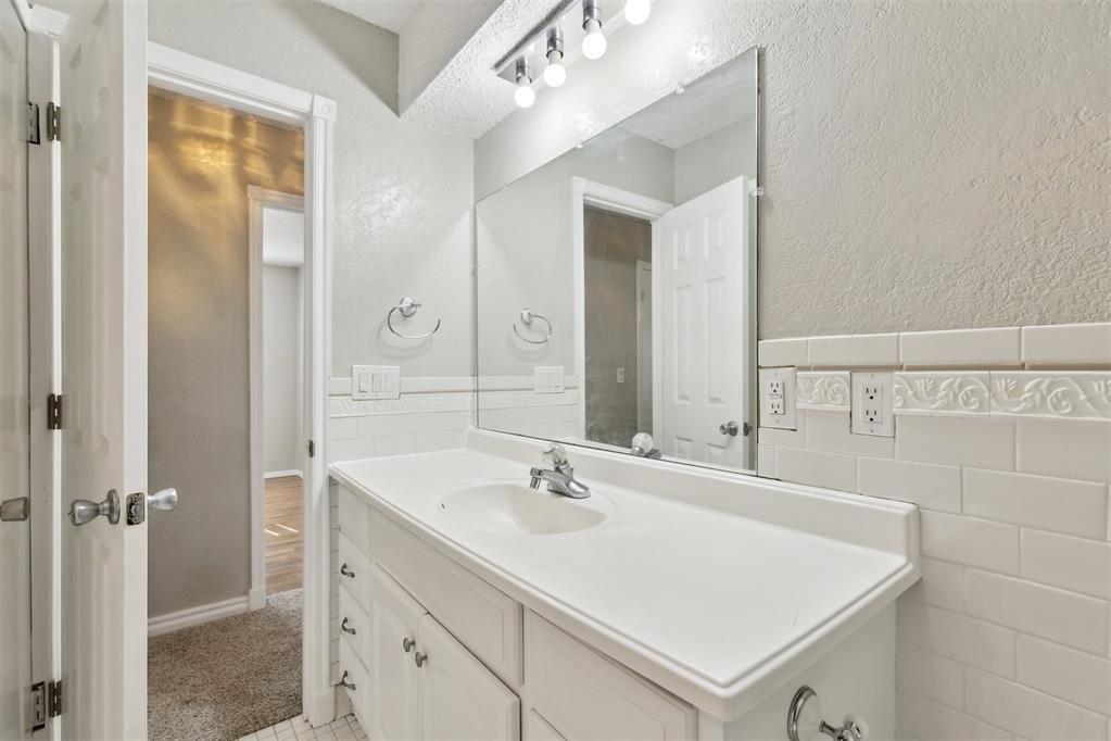 586 Seikel Drive Property Photo 20