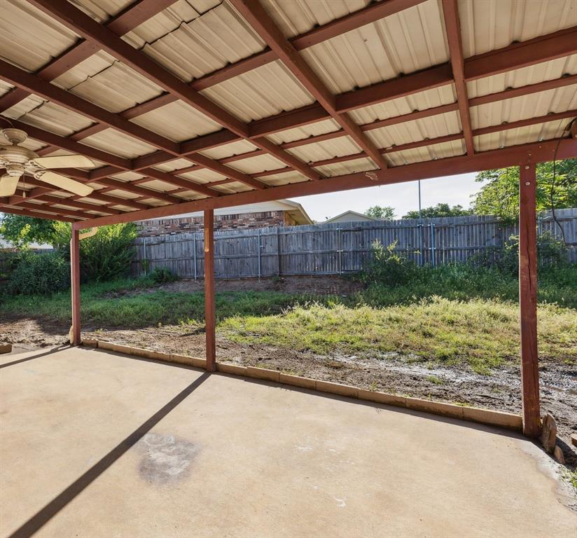 586 Seikel Drive Property Photo 26