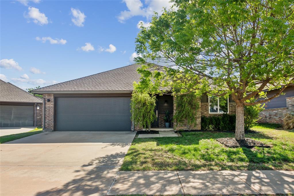 17800 Black Hawk Circle Property Photo