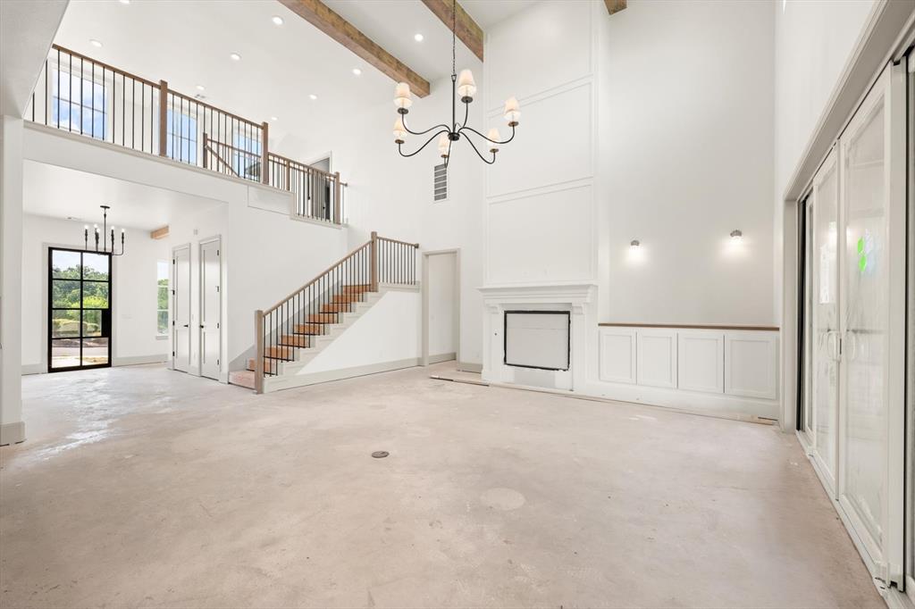3100 Fountain Creek Drive Property Photo 4
