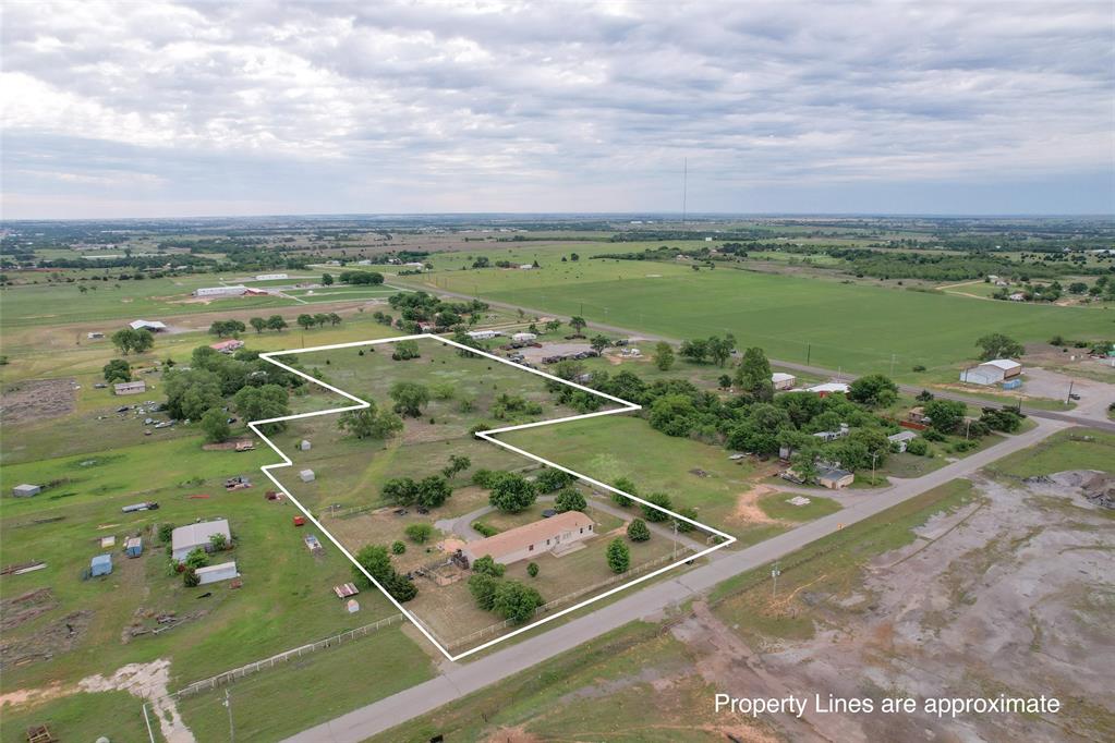 11088 N 1950 Road Property Photo 2