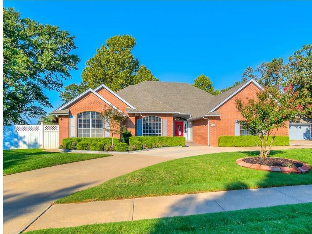 1403 Pecan Drive Property Photo 1