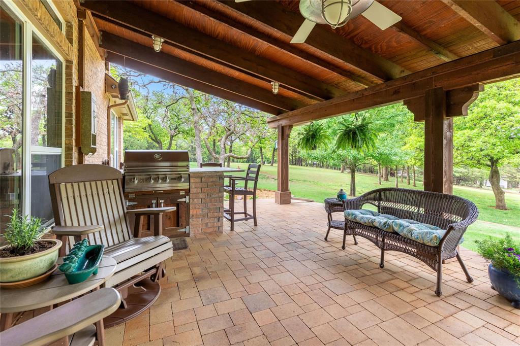 9708 Deep Fork Drive Property Photo 3