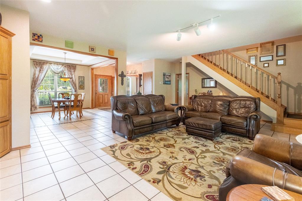 9708 Deep Fork Drive Property Photo 14
