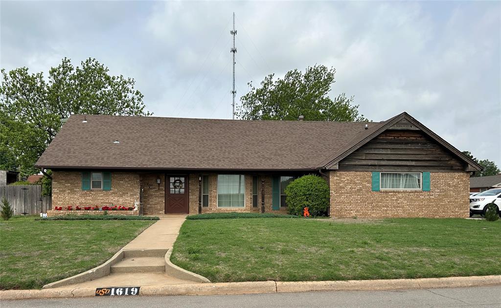 Comanche,commerce,copan,cordell Real Estate Listings Main Image