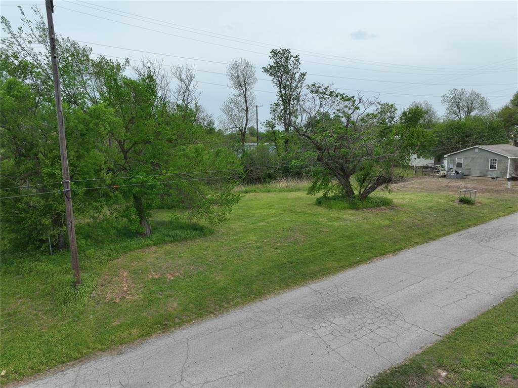 N 4th Street Property Photo 11
