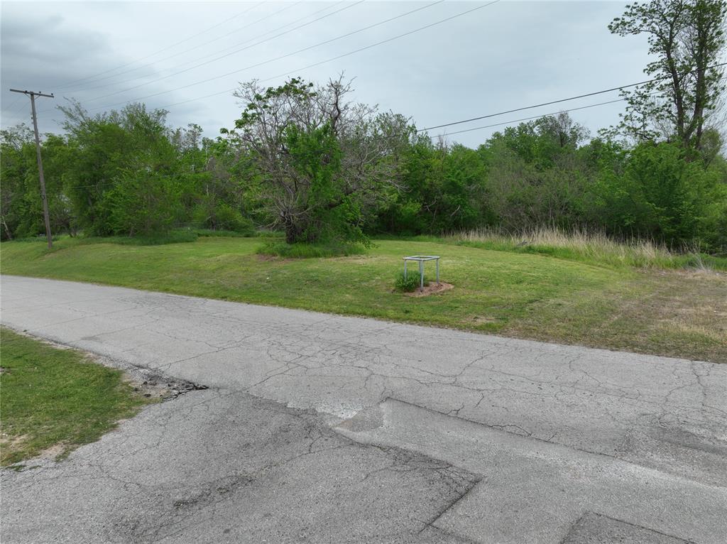 N 4th Street Property Photo 12