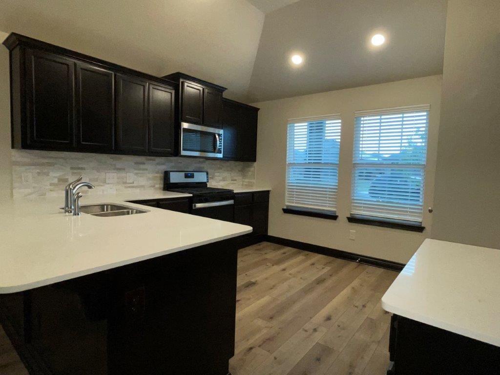 18613 Vivo Drive Property Photo 11