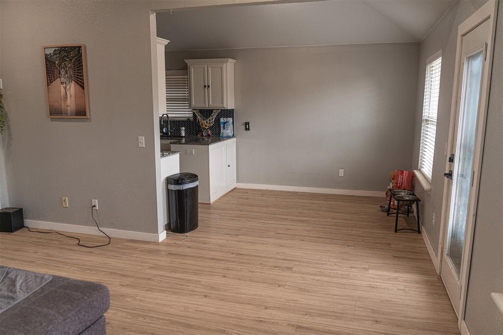 504 Apache Gate Drive Property Photo 7