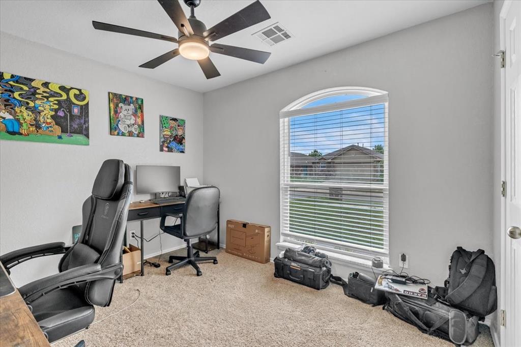 504 Apache Gate Drive Property Photo 18
