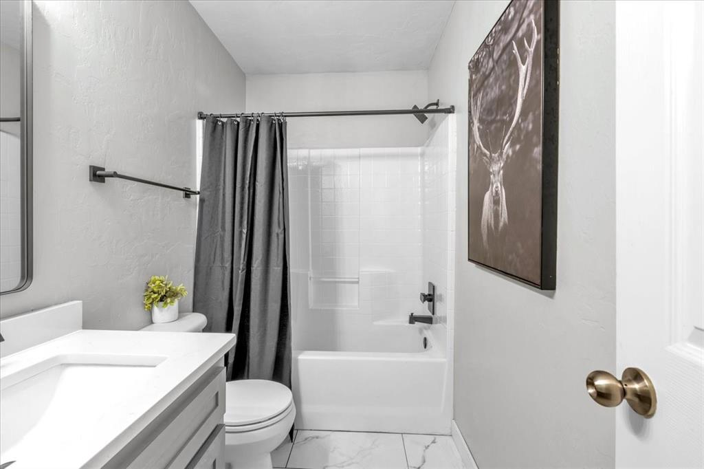504 Apache Gate Drive Property Photo 21