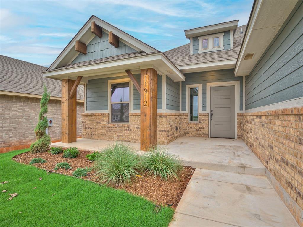 11912 Nw 120th Street Property Photo 1