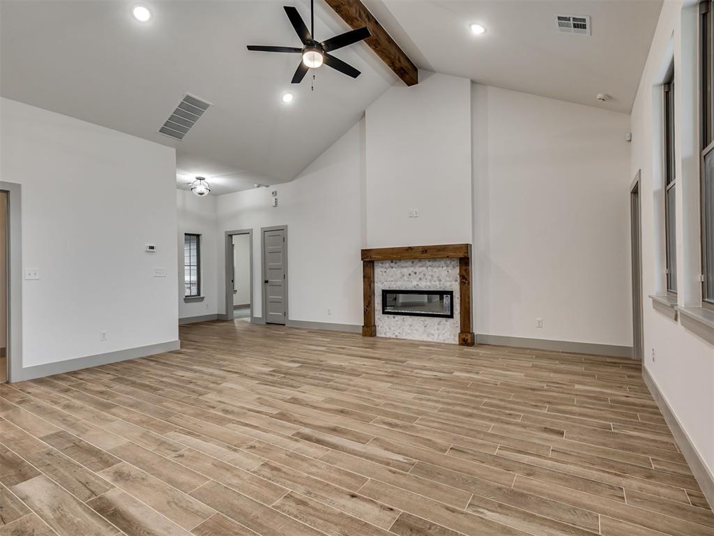 11912 Nw 120th Street Property Photo 6