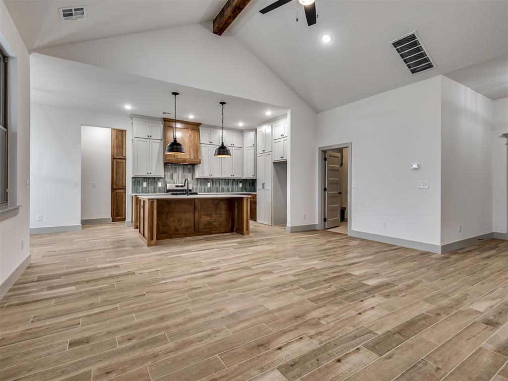 11912 Nw 120th Street Property Photo 7