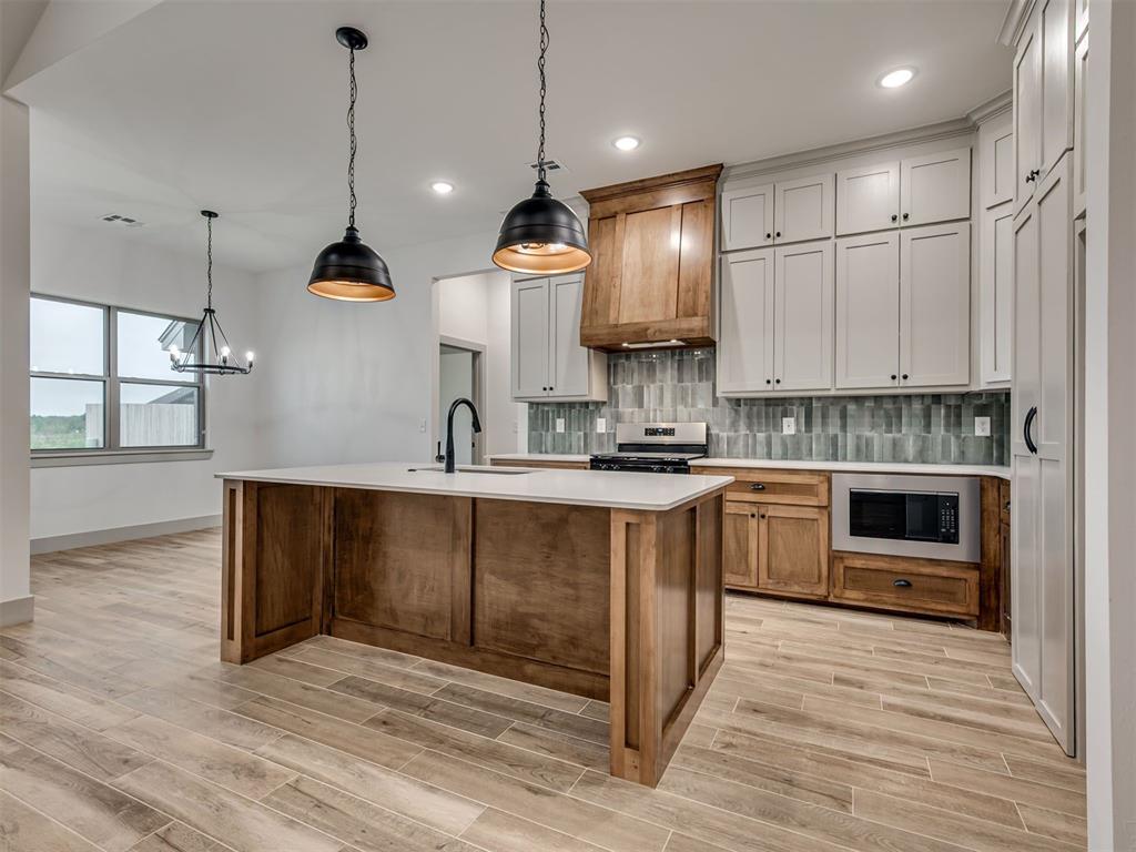 11912 Nw 120th Street Property Photo 9