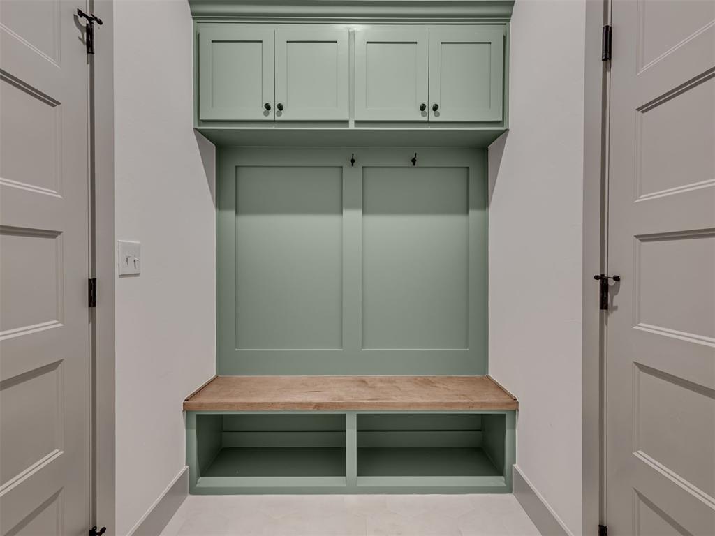 11912 Nw 120th Street Property Photo 32