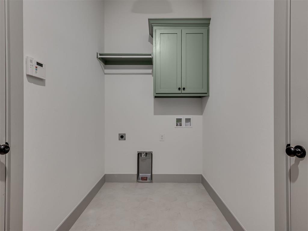 11912 Nw 120th Street Property Photo 33