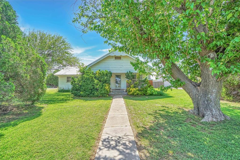 221 East Street Property Photo