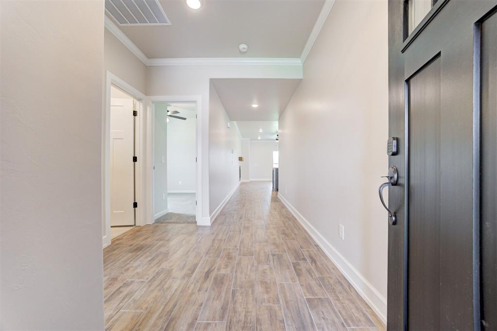 6116 Frankie Lynn Lane Property Photo 3