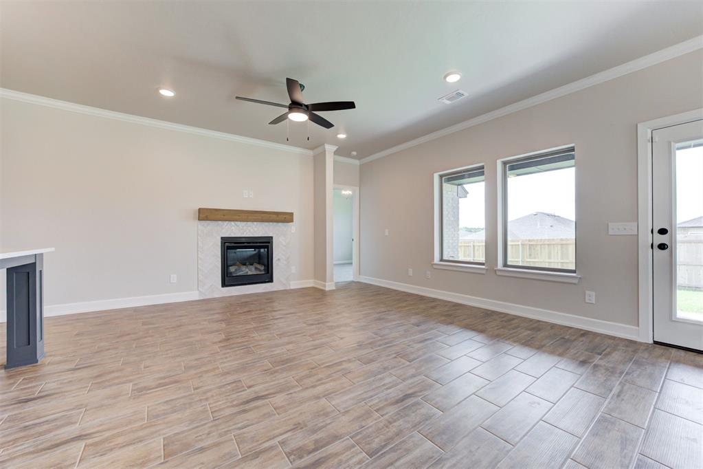 6116 Frankie Lynn Lane Property Photo 8