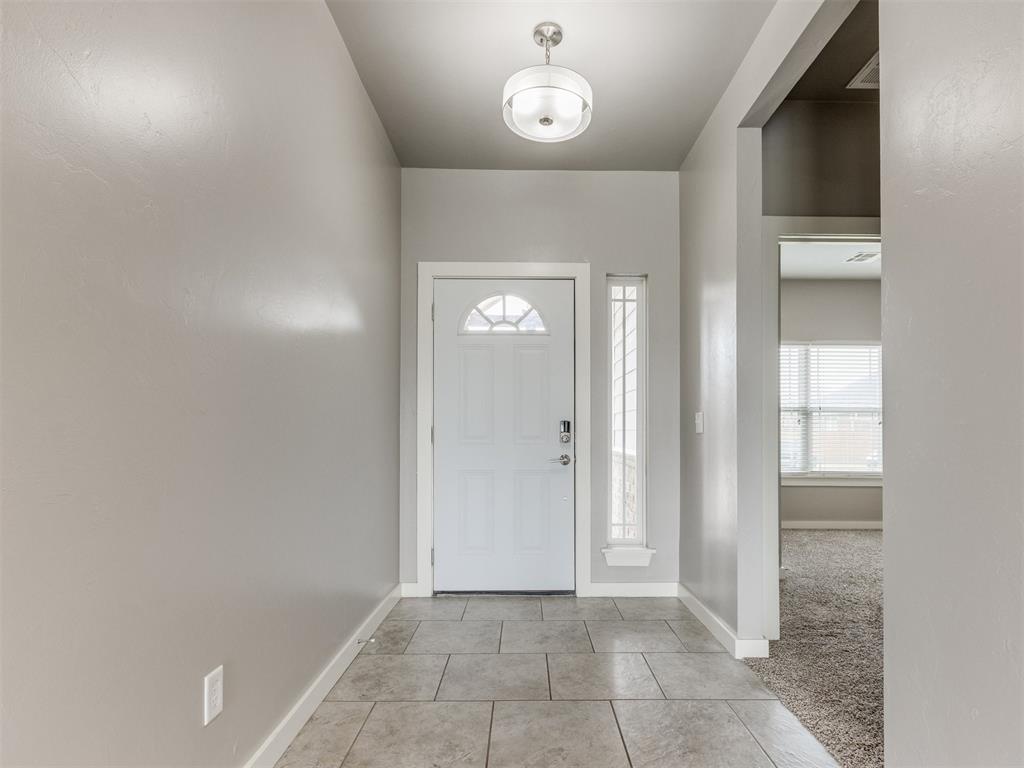 9116 Arman Drive Property Photo 6
