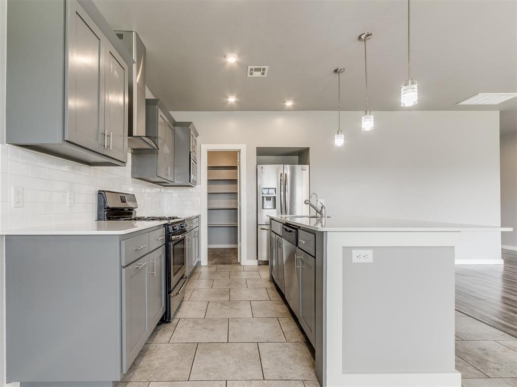 9116 Arman Drive Property Photo 16