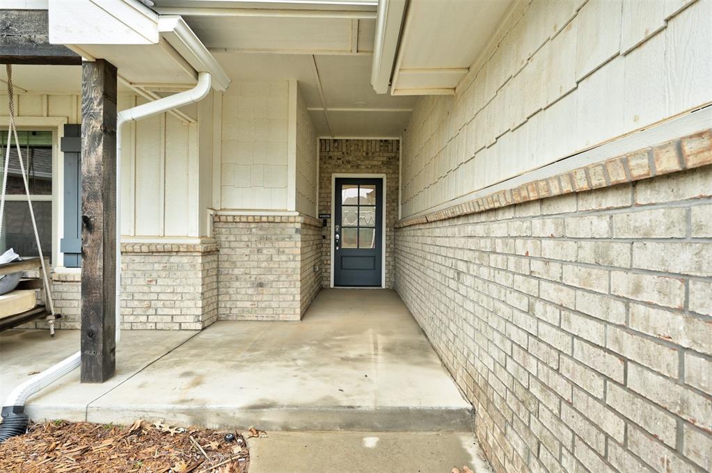 1806 Logans Way Property Photo 6