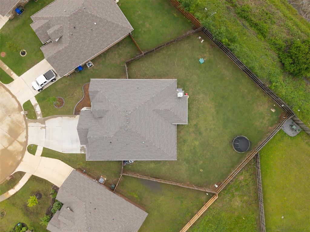 1806 Logans Way Property Photo 49