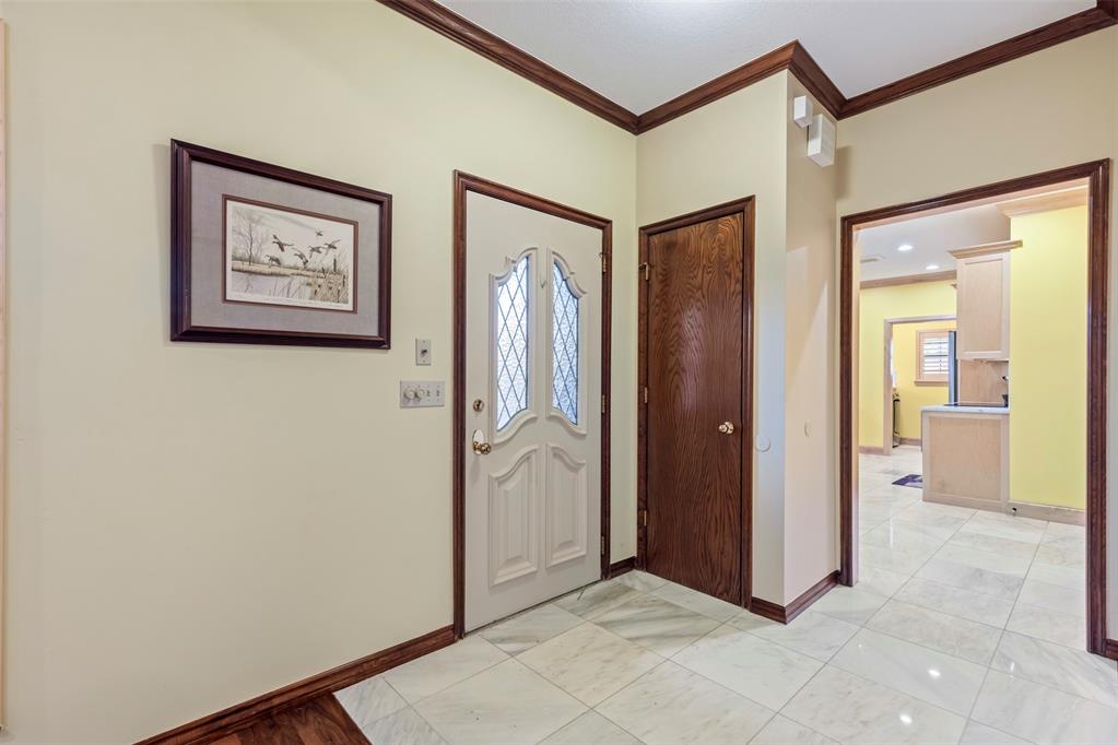 6208 Waterford Boulevard 95 Property Photo 8