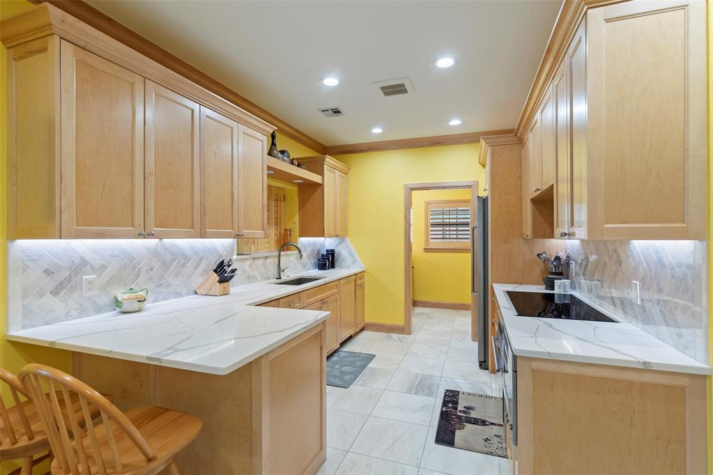 6208 Waterford Boulevard 95 Property Photo 17
