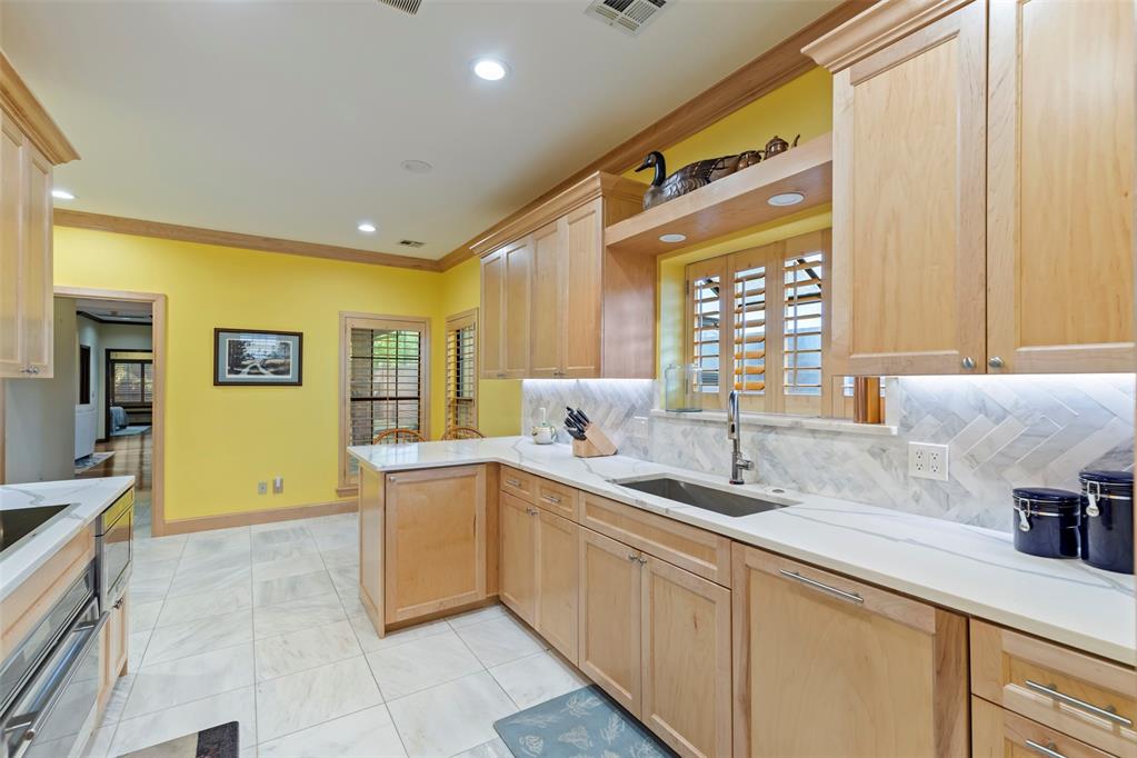6208 Waterford Boulevard 95 Property Photo 21