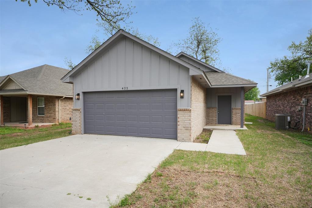 422 Grove Street Property Photo