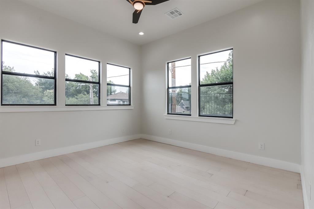 4511 N Mckinley Avenue Property Photo 32