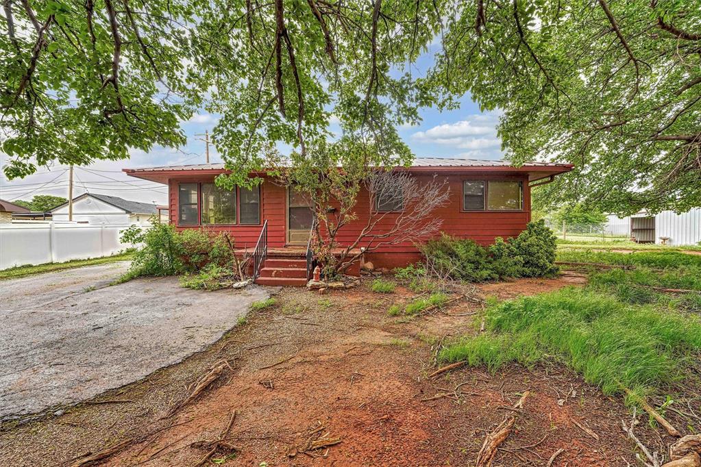 1604 N 4th Street Property Photo